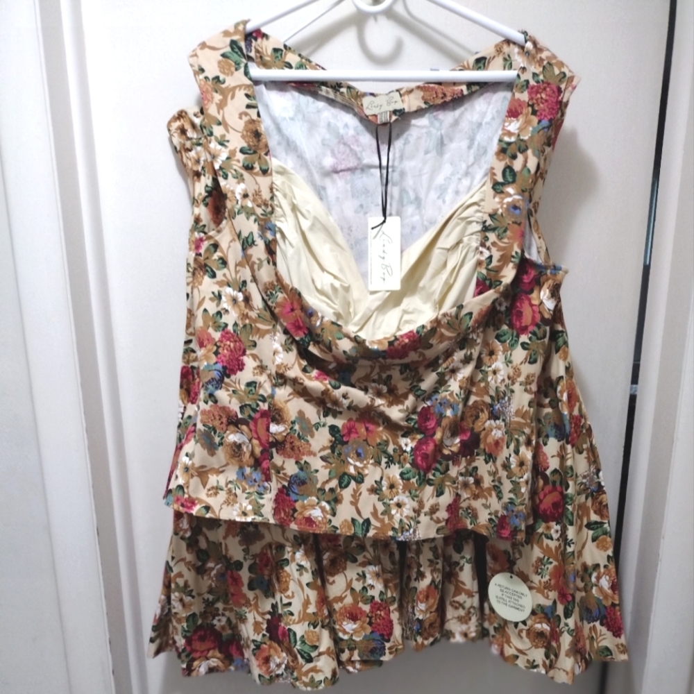 Lindy Bop Vintage-style Floral Ophelia Top and Matching Circle Skirt NWT